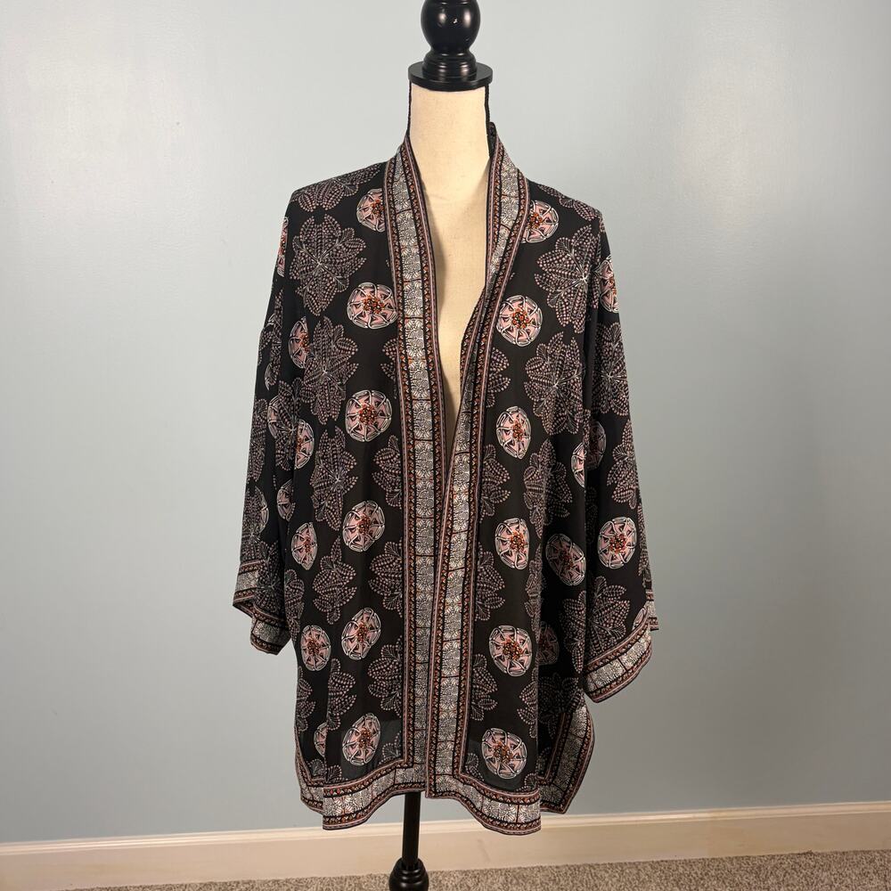Kimono by Max Studio Boho Chic Light layer Sz XL Old Money Elegant short